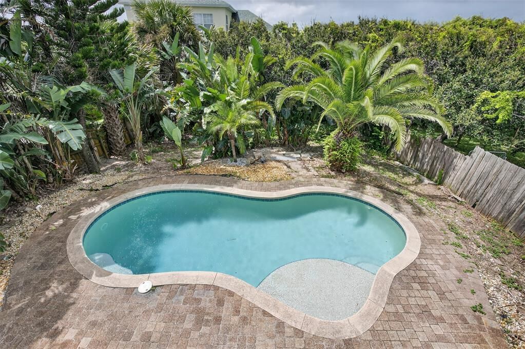 待售: $875,000 (3 贝兹, 2 浴室, 2212 平方英尺)