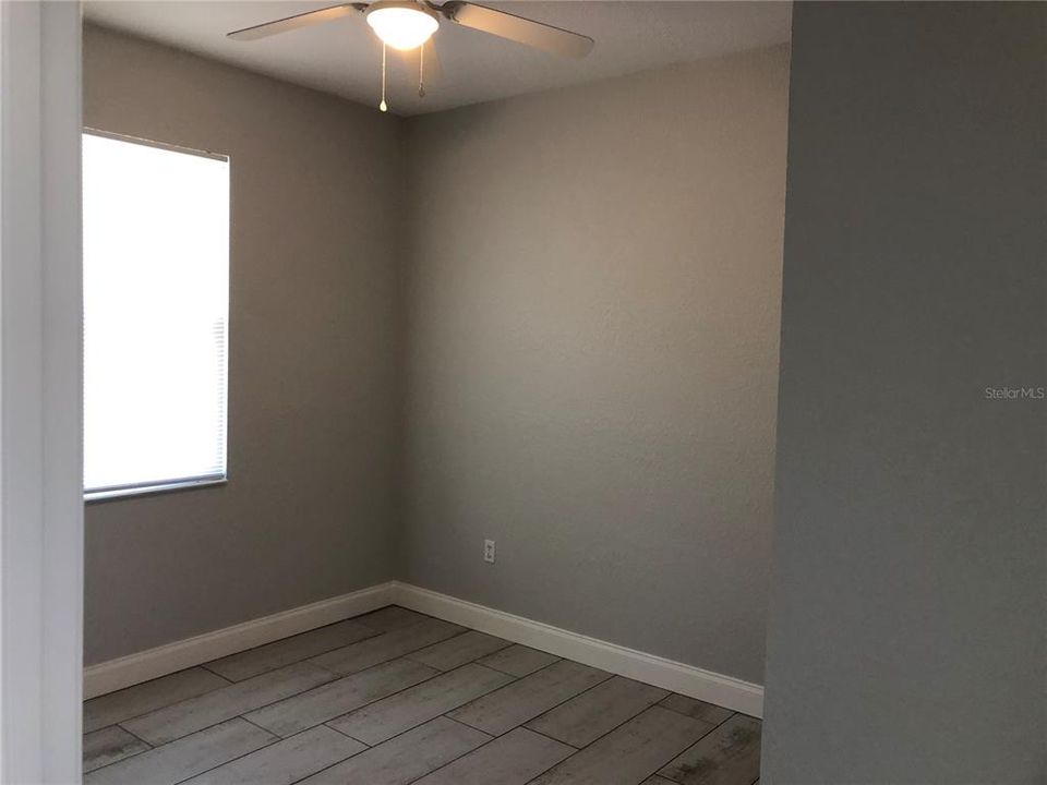 For Rent: $1,650 (4 beds, 2 baths, 1300 Square Feet)