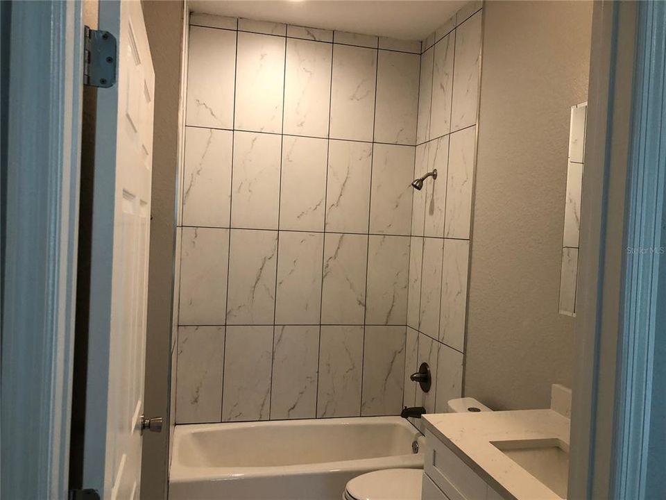 For Rent: $1,650 (4 beds, 2 baths, 1300 Square Feet)