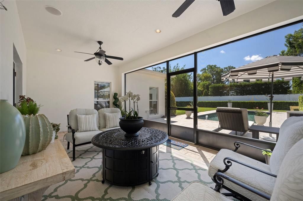 На продажу: $1,999,000 (5 спален, 3 ванн, 3423 Квадратных фут)