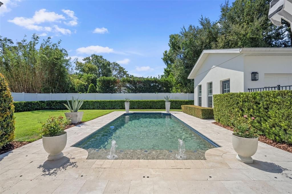 На продажу: $1,999,000 (5 спален, 3 ванн, 3423 Квадратных фут)