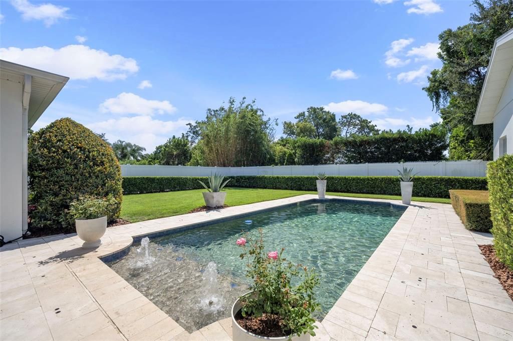 На продажу: $1,999,000 (5 спален, 3 ванн, 3423 Квадратных фут)