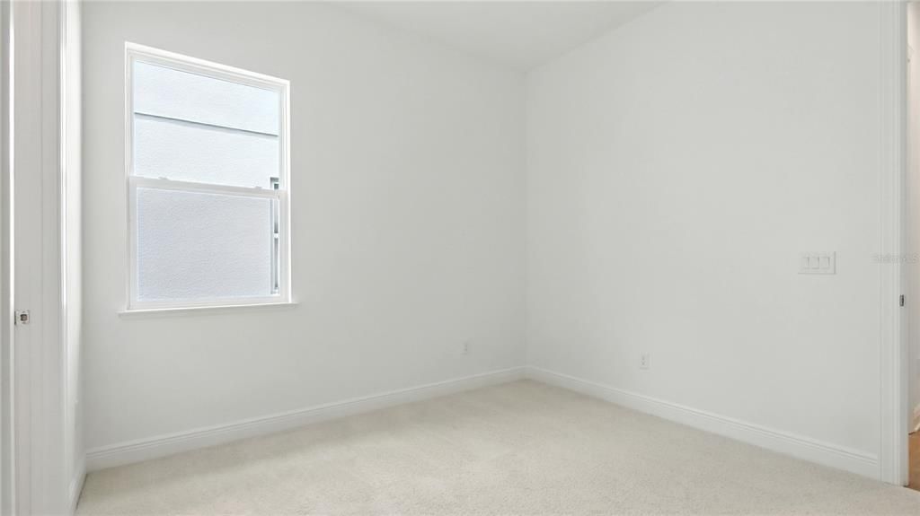 En Venta: $619,000 (3 camas, 3 baños, 2800 Pies cuadrados)