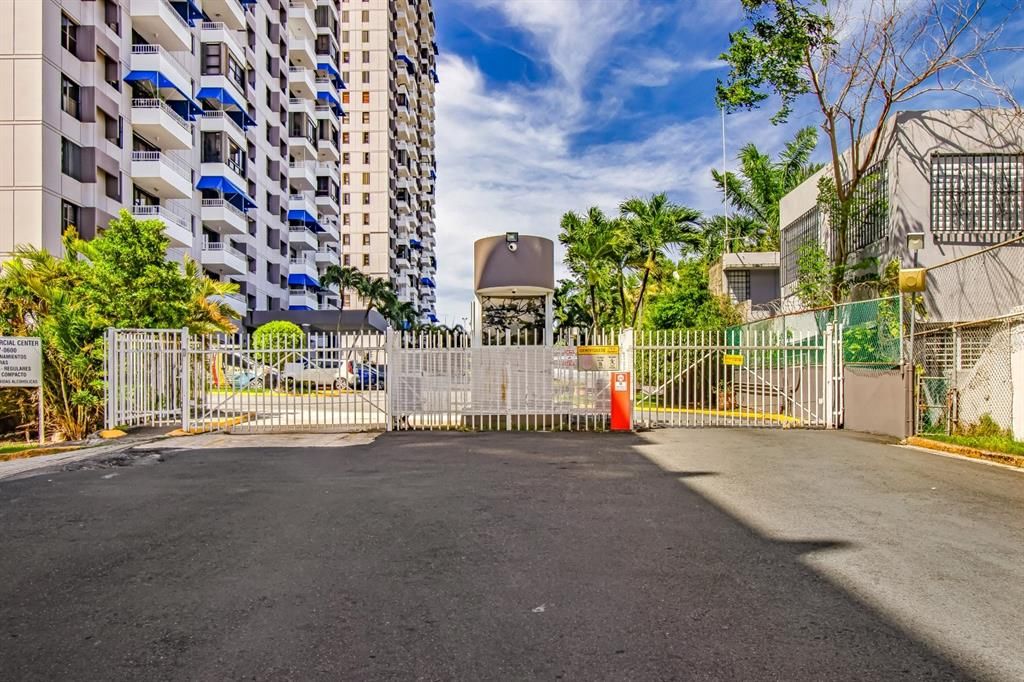 На продажу: $950,000 (3 спален, 3 ванн, 2629.75 Квадратных фут)