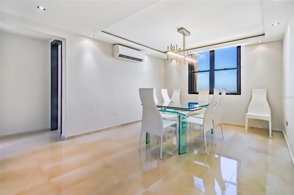 На продажу: $950,000 (3 спален, 3 ванн, 2629.75 Квадратных фут)