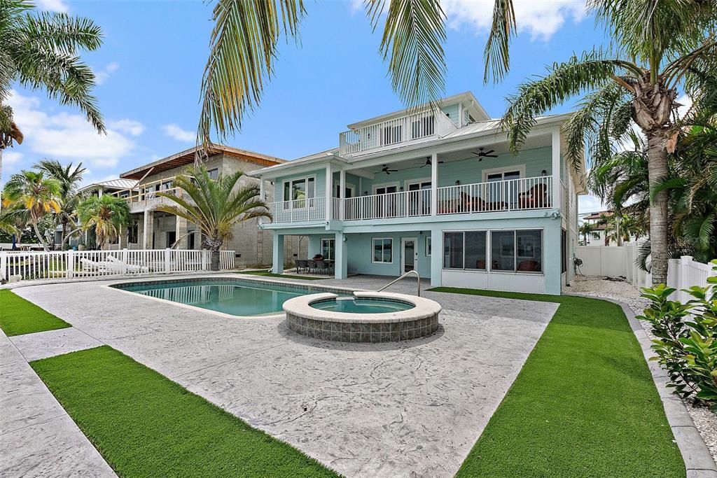 Active With Contract: $1,750,000 (4 beds, 3 baths, 2439 Square Feet)