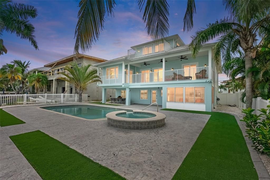 Active With Contract: $1,750,000 (4 beds, 3 baths, 2439 Square Feet)