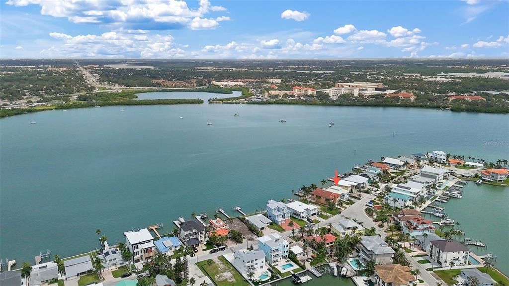 Active With Contract: $1,750,000 (4 beds, 3 baths, 2439 Square Feet)