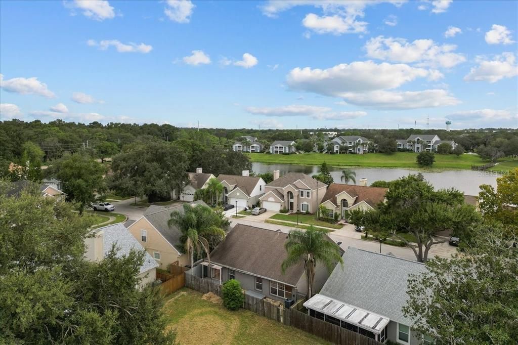 Под контрактом: $355,000 (3 спален, 2 ванн, 1389 Квадратных фут)