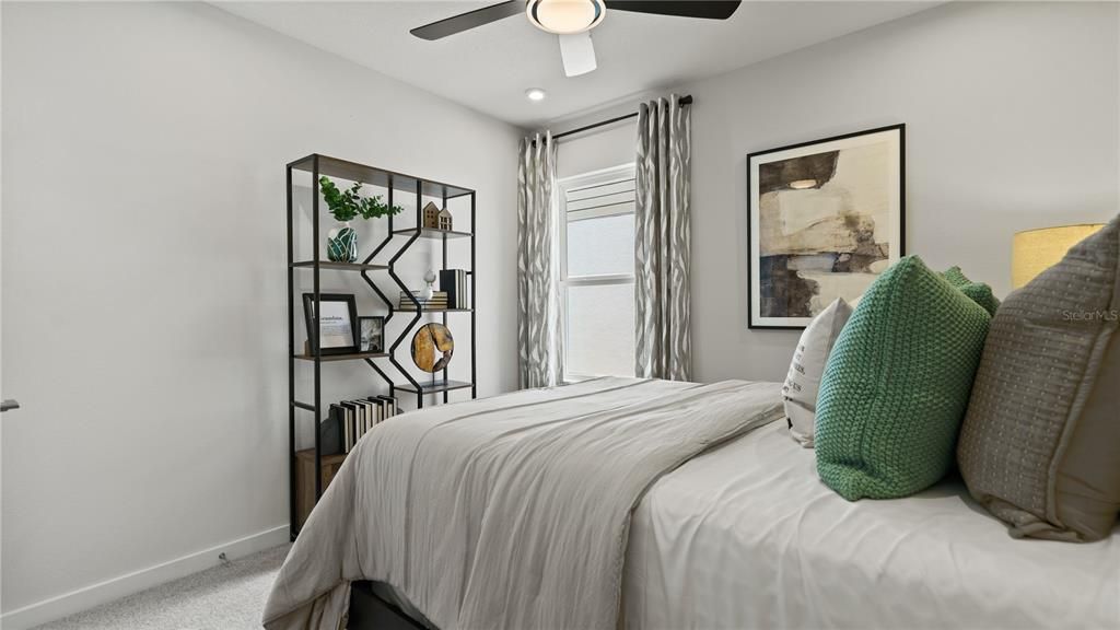 Activo con contrato: $299,990 (3 camas, 2 baños, 1480 Pies cuadrados)