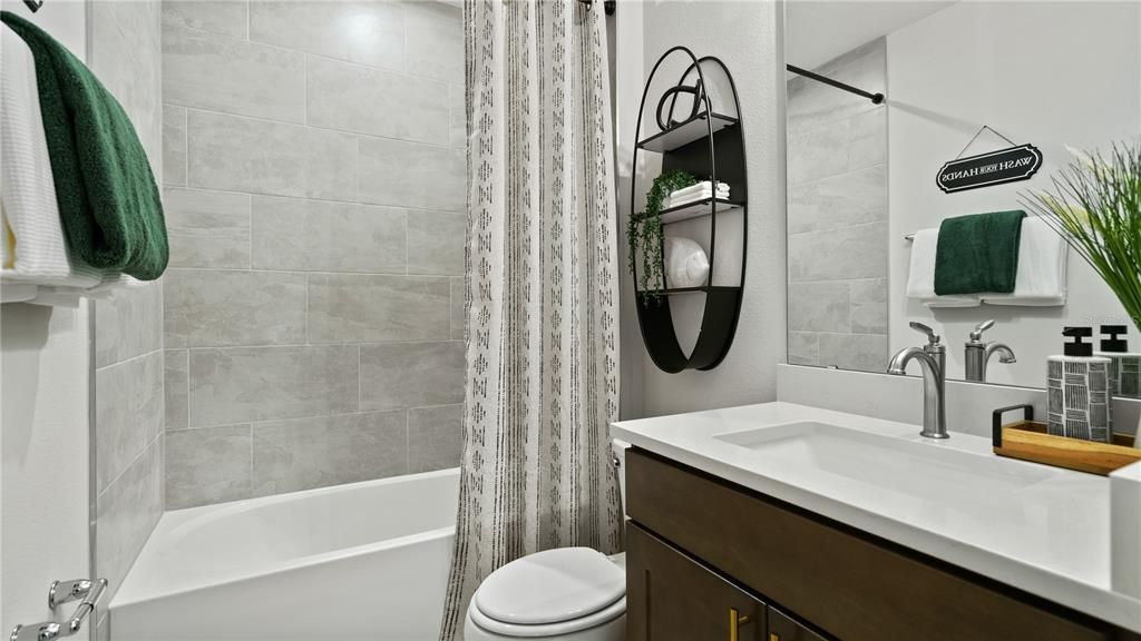 Activo con contrato: $299,990 (3 camas, 2 baños, 1480 Pies cuadrados)