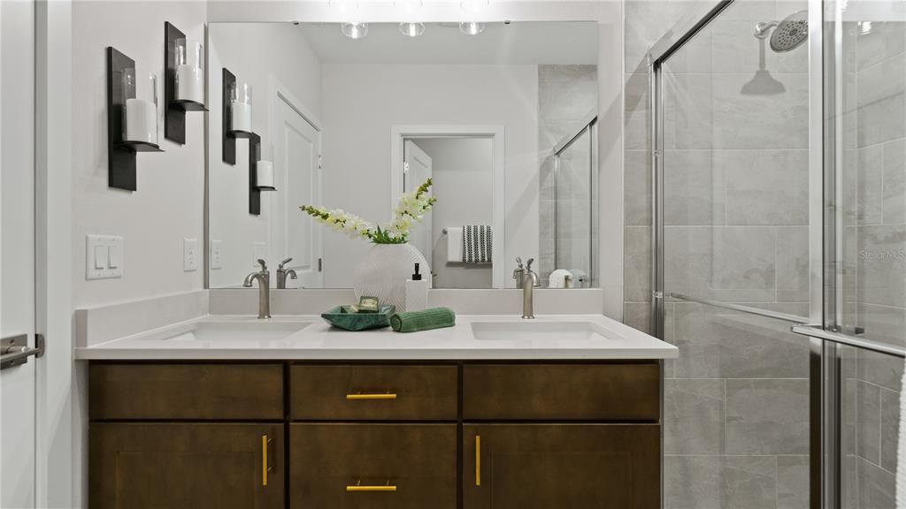 Activo con contrato: $299,990 (3 camas, 2 baños, 1480 Pies cuadrados)