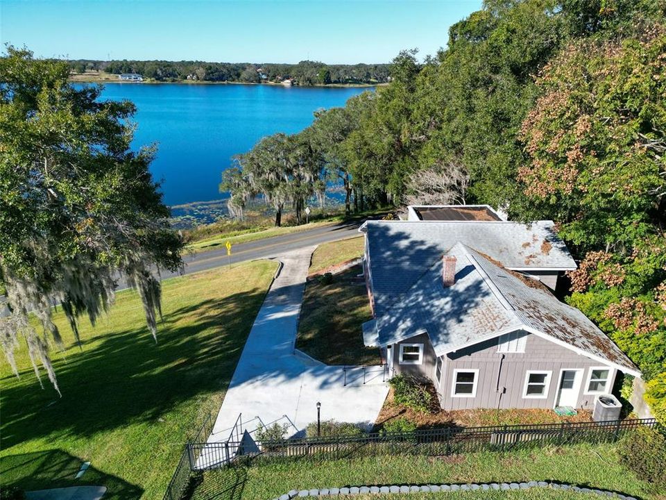 出租: $2,100 (2 贝兹, 2 浴室, 1570 平方英尺)