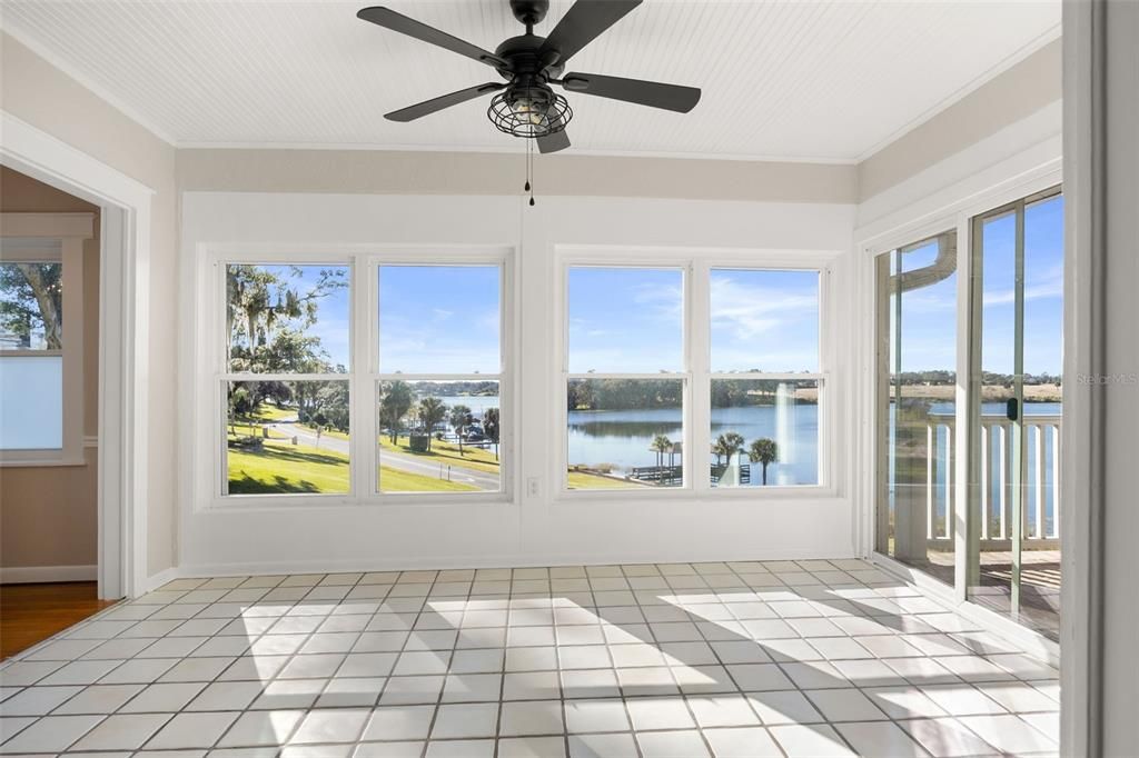 出租: $2,100 (2 贝兹, 2 浴室, 1570 平方英尺)