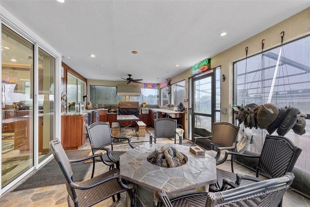 For Sale: $425,000 (3 beds, 2 baths, 2244 Square Feet)