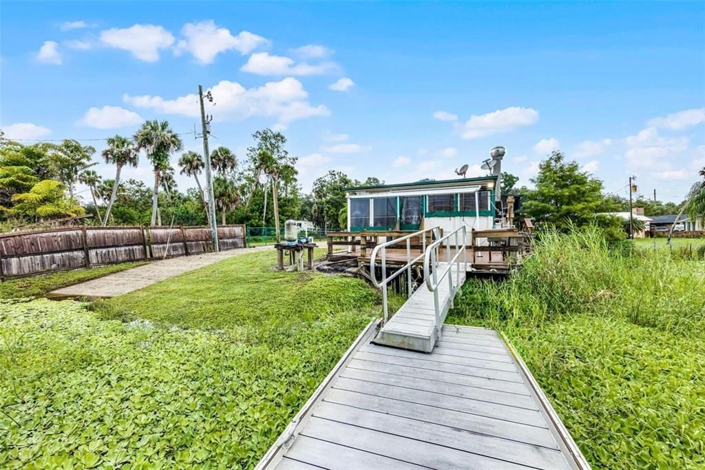 For Sale: $425,000 (3 beds, 2 baths, 2244 Square Feet)