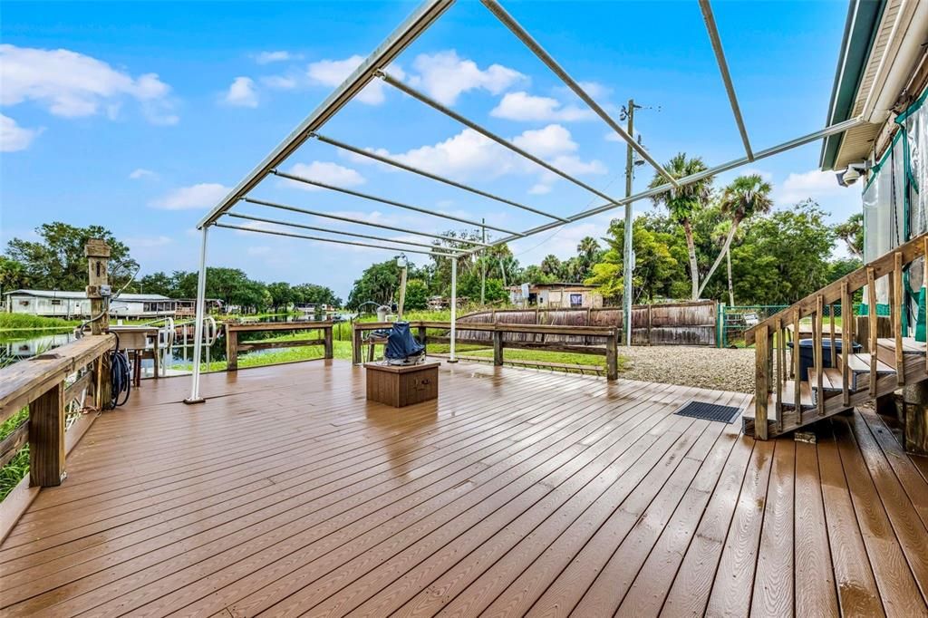 For Sale: $425,000 (3 beds, 2 baths, 2244 Square Feet)
