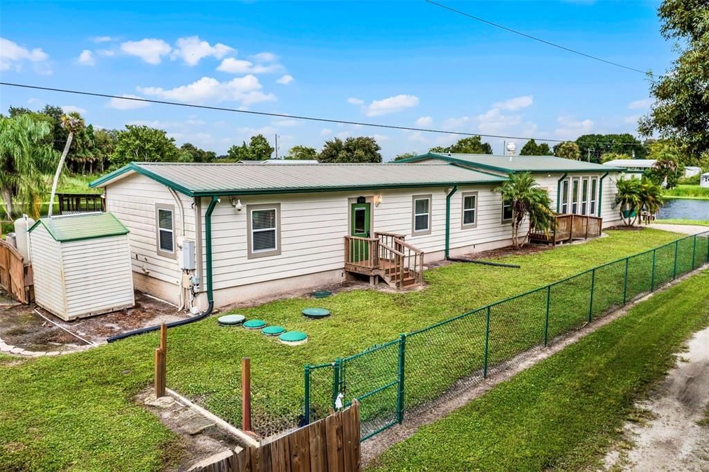 For Sale: $425,000 (3 beds, 2 baths, 2244 Square Feet)