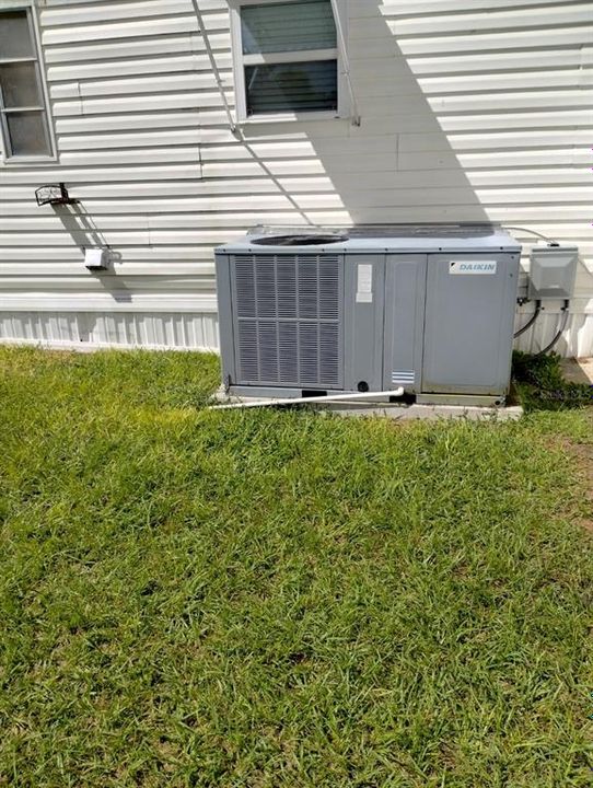 На продажу: $165,000 (2 спален, 1 ванн, 684 Квадратных фут)