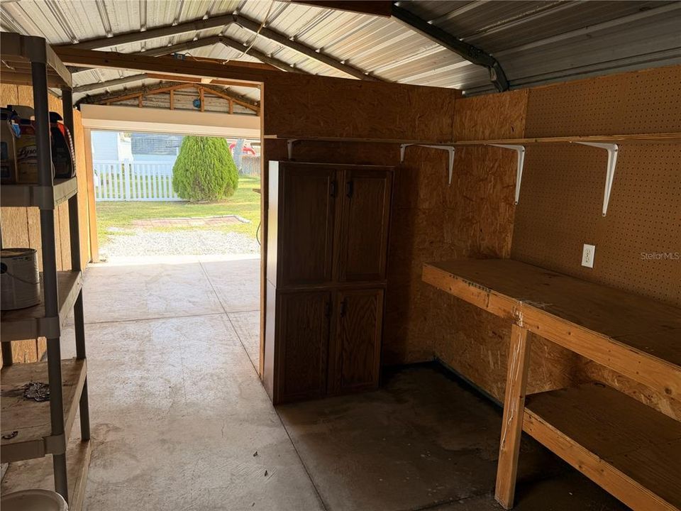 На продажу: $165,000 (2 спален, 1 ванн, 684 Квадратных фут)