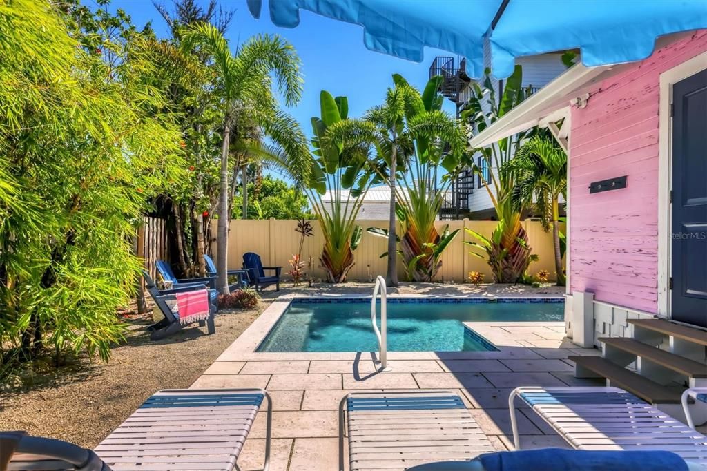 For Sale: $1,174,900 (2 beds, 2 baths, 1048 Square Feet)