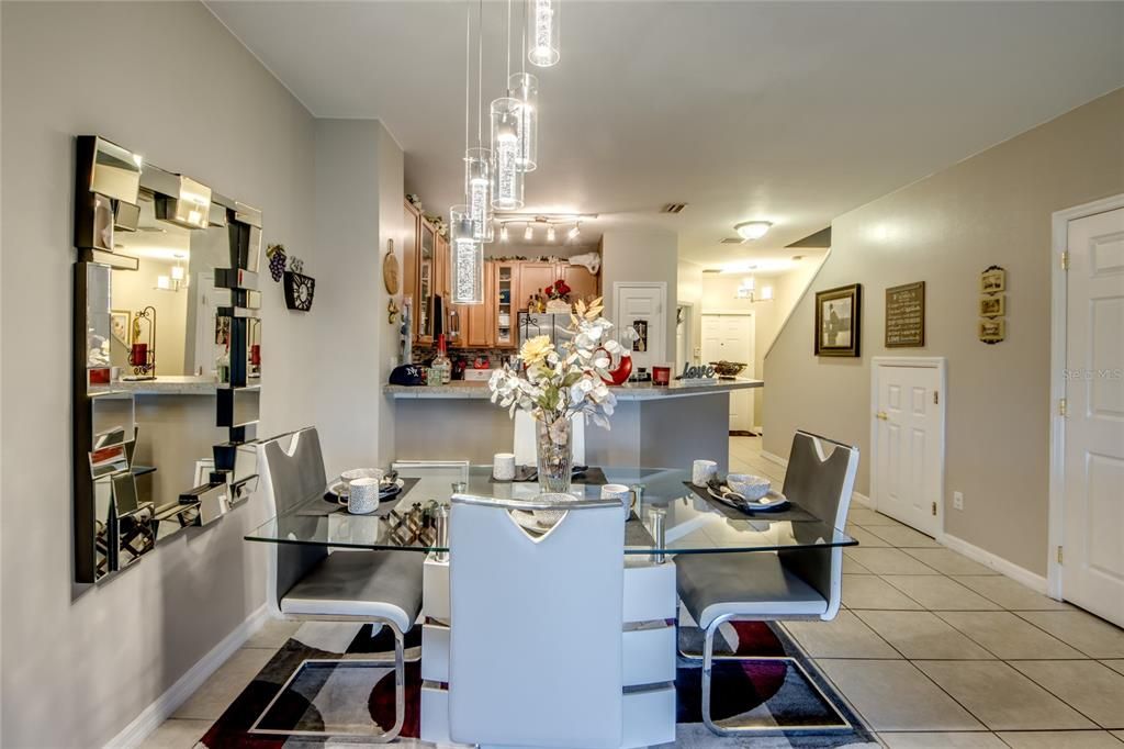 For Sale: $265,000 (3 beds, 2 baths, 1520 Square Feet)