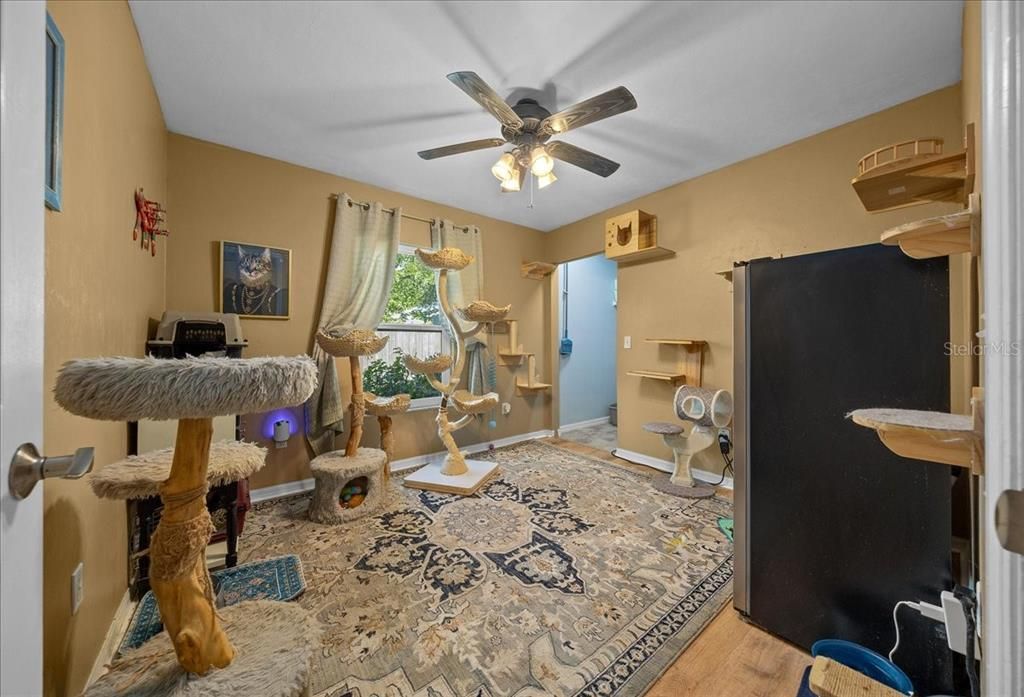 En Venta: $279,900 (3 camas, 2 baños, 1237 Pies cuadrados)