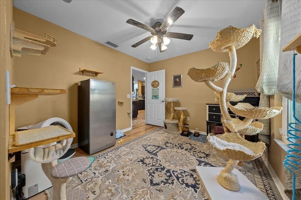 En Venta: $279,900 (3 camas, 2 baños, 1237 Pies cuadrados)