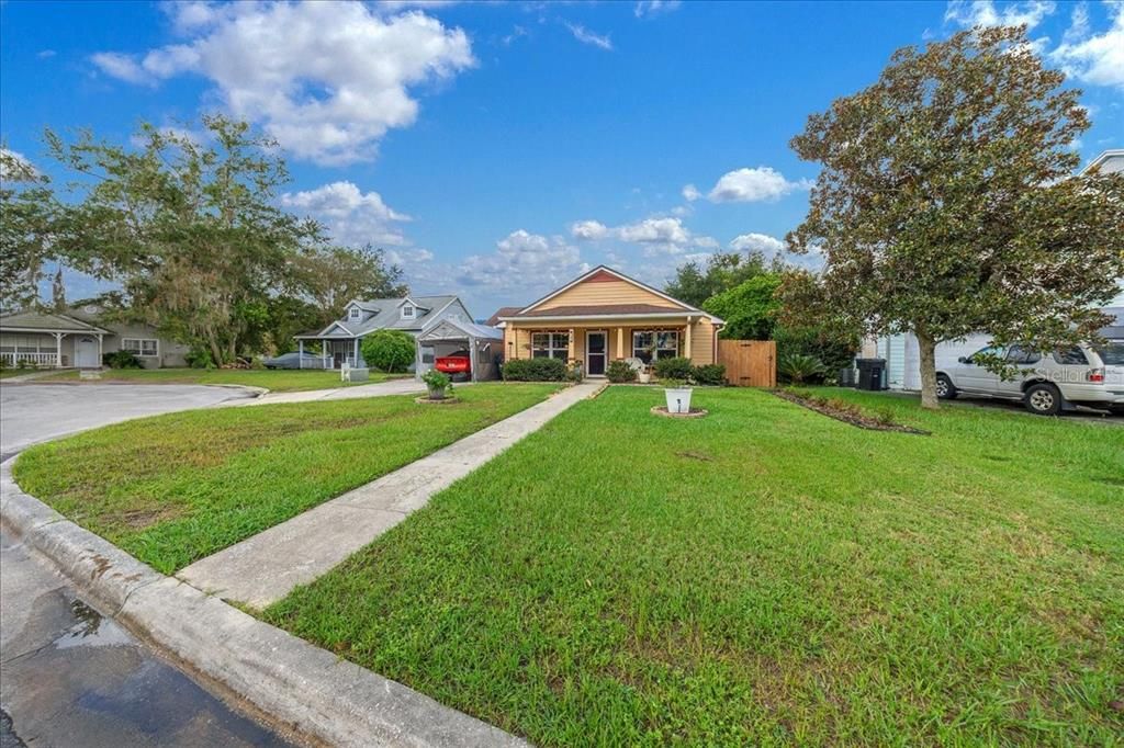 En Venta: $279,900 (3 camas, 2 baños, 1237 Pies cuadrados)