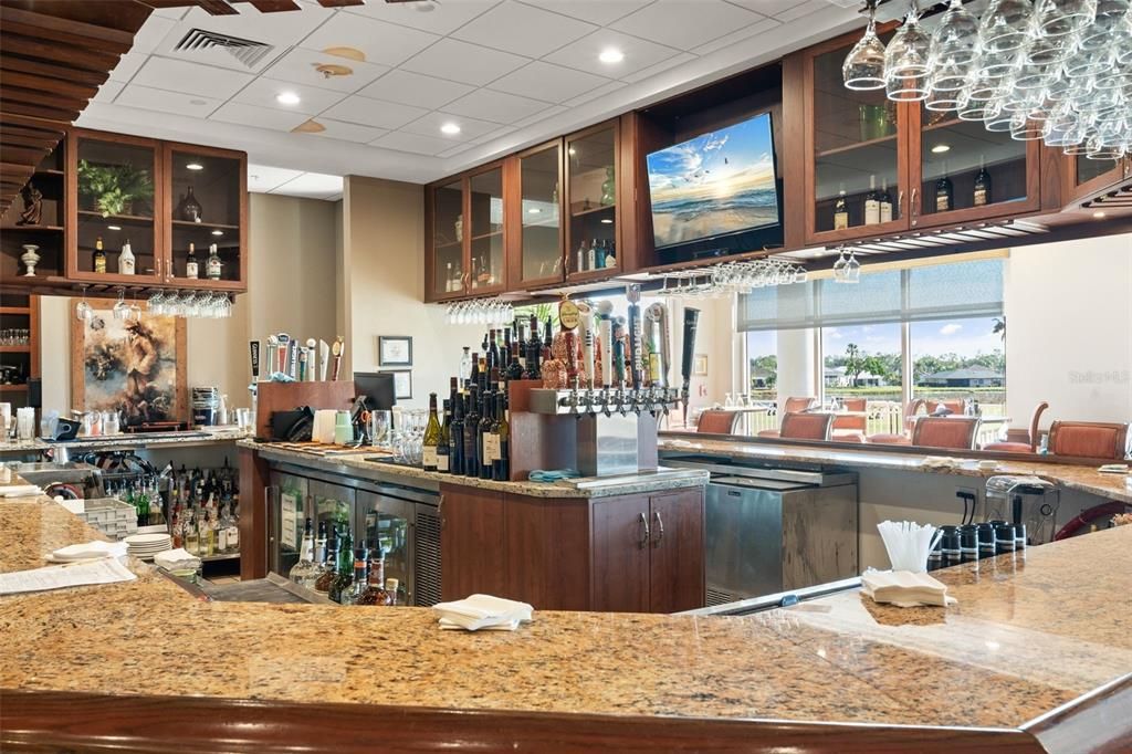 Active With Contract: $225,000 (2 beds, 2 baths, 1346 Square Feet)