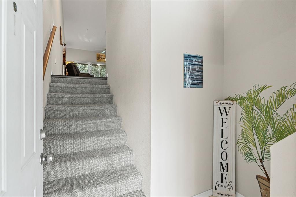 Active With Contract: $225,000 (2 beds, 2 baths, 1346 Square Feet)