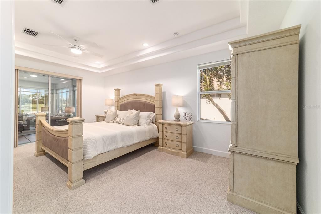 待售: $544,900 (2 贝兹, 2 浴室, 2423 平方英尺)