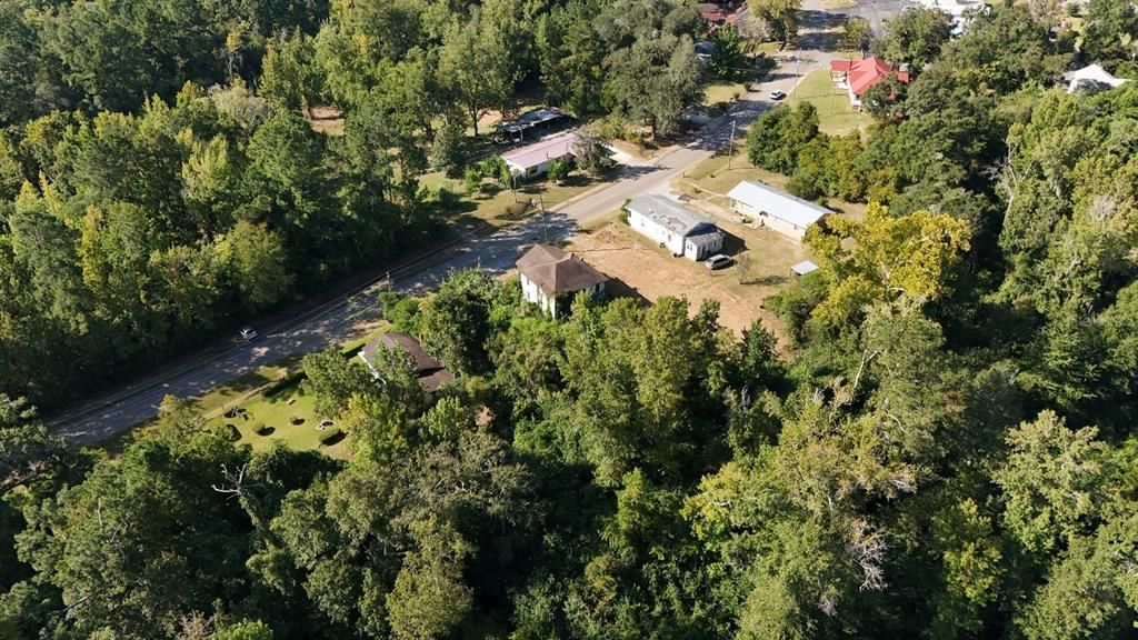 待售: $7,800 (0.24 acres)