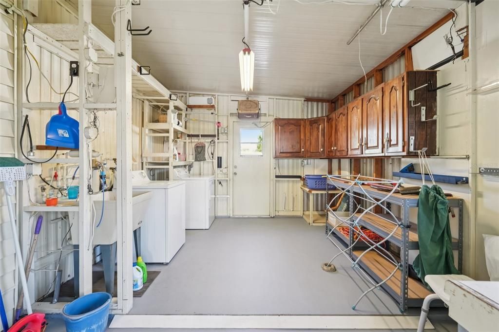 Под контрактом: $162,000 (2 спален, 2 ванн, 1125 Квадратных фут)