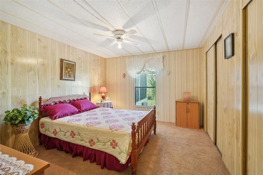 Под контрактом: $162,000 (2 спален, 2 ванн, 1125 Квадратных фут)