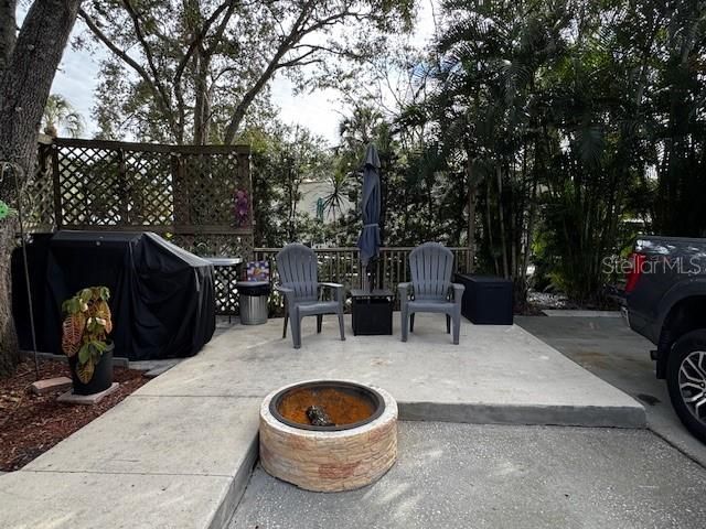 待售: $149,900 (0.06 acres)