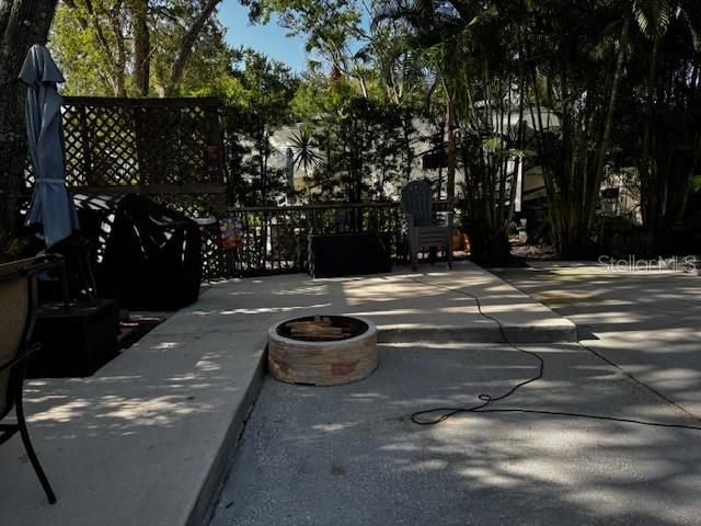 待售: $149,900 (0.06 acres)