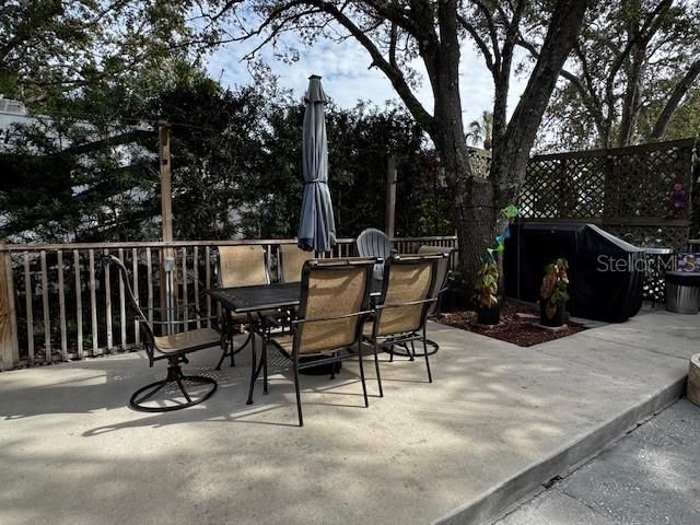 待售: $149,900 (0.06 acres)