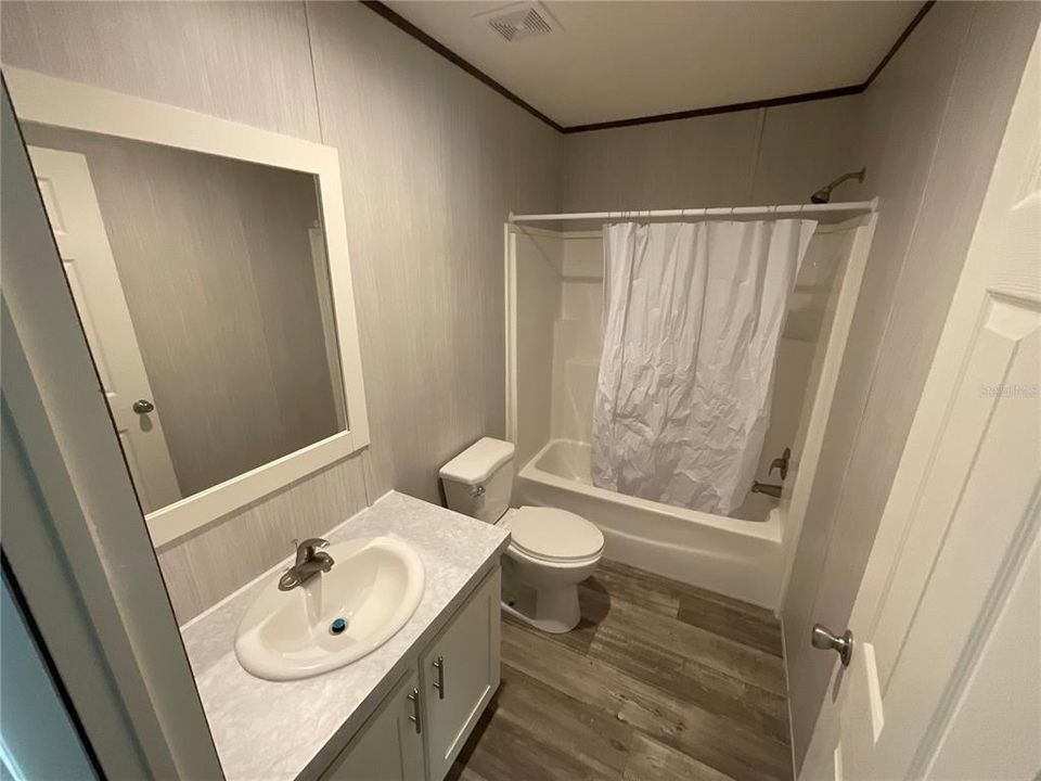 For Sale: $379,900 (4 beds, 3 baths, 2440 Square Feet)