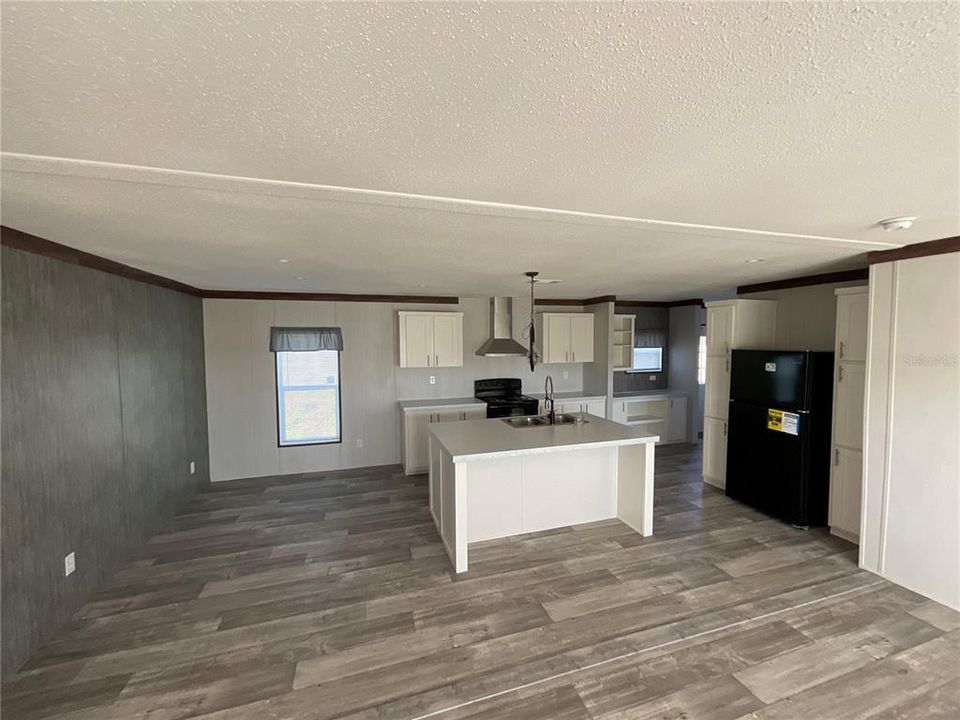 For Sale: $379,900 (4 beds, 3 baths, 2440 Square Feet)