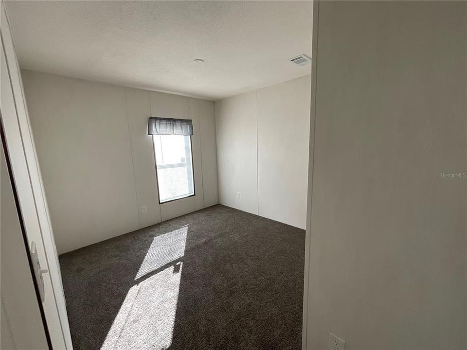 For Sale: $379,900 (4 beds, 3 baths, 2440 Square Feet)