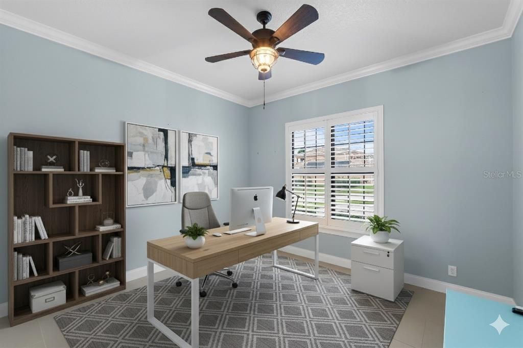 合同活跃: $699,998 (4 贝兹, 3 浴室, 2700 平方英尺)