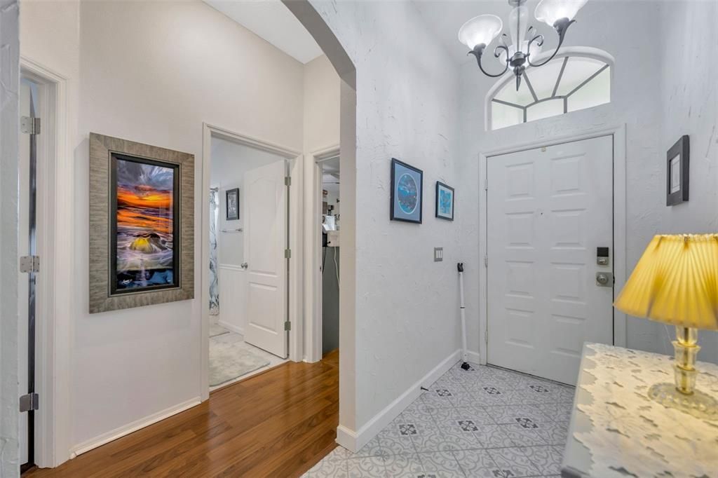 For Rent: $2,300 (3 beds, 2 baths, 1616 Square Feet)