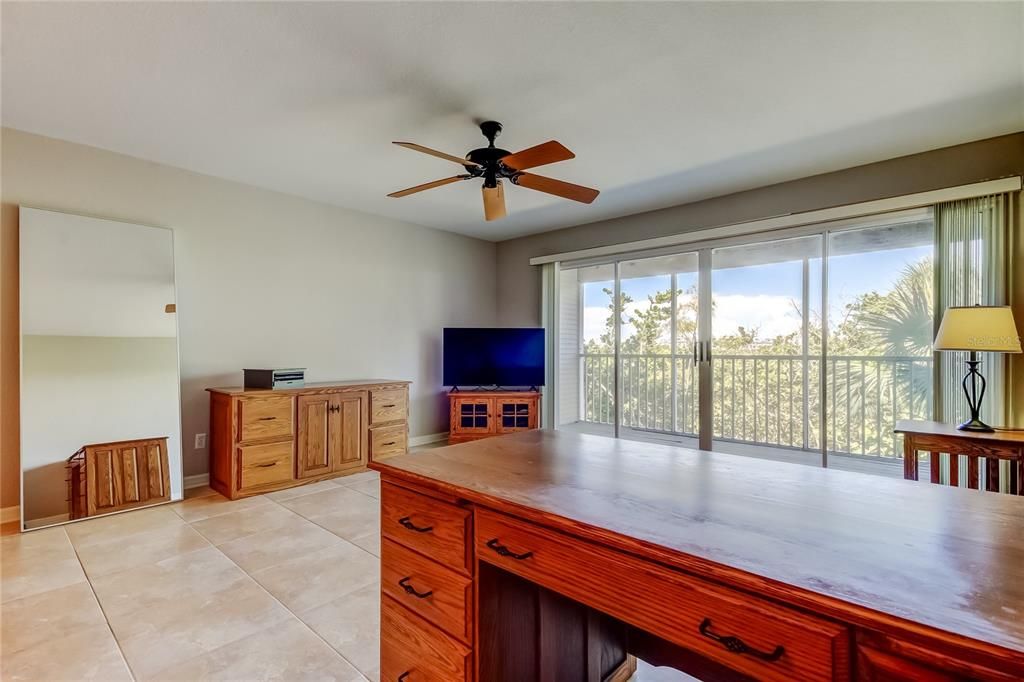 На продажу: $445,000 (3 спален, 3 ванн, 1749 Квадратных фут)