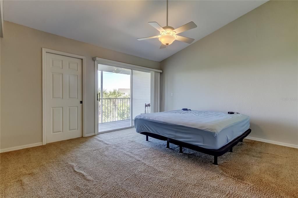 На продажу: $445,000 (3 спален, 3 ванн, 1749 Квадратных фут)