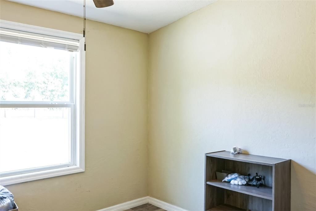 Activo con contrato: $250,000 (3 camas, 2 baños, 1242 Pies cuadrados)