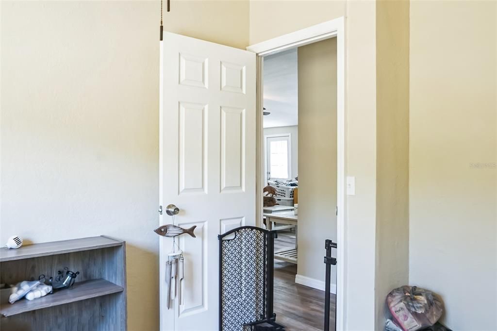 Activo con contrato: $250,000 (3 camas, 2 baños, 1242 Pies cuadrados)