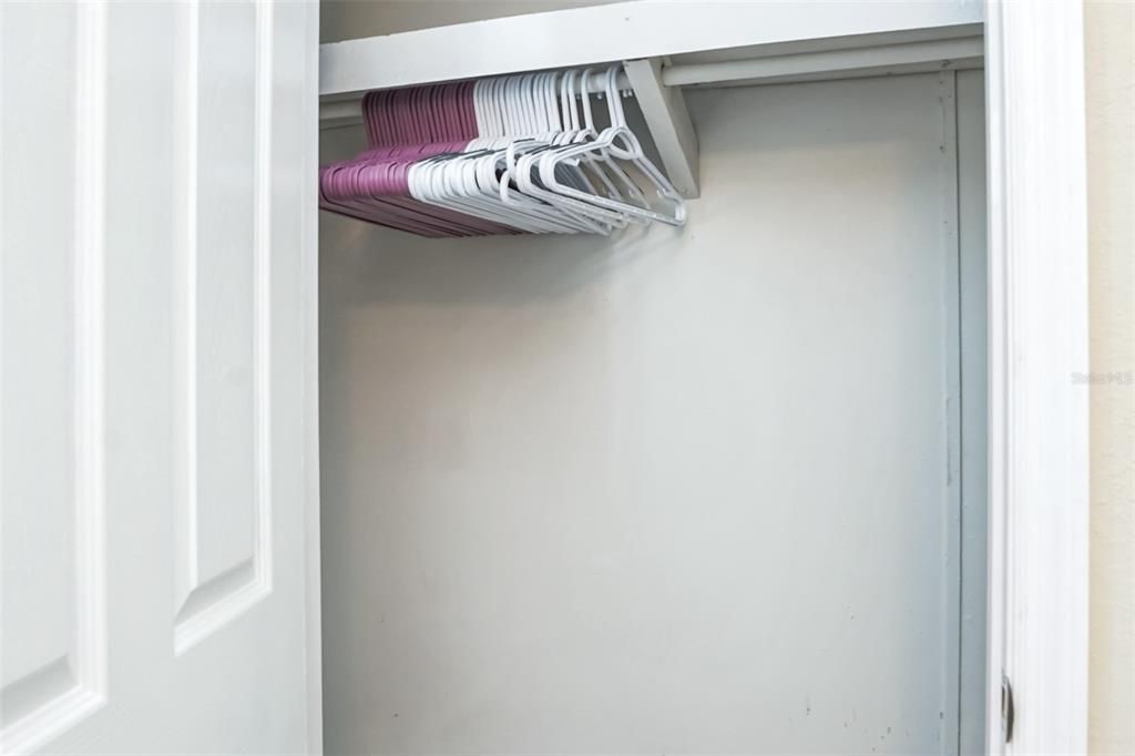 Activo con contrato: $250,000 (3 camas, 2 baños, 1242 Pies cuadrados)