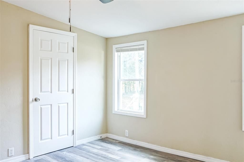 Activo con contrato: $250,000 (3 camas, 2 baños, 1242 Pies cuadrados)