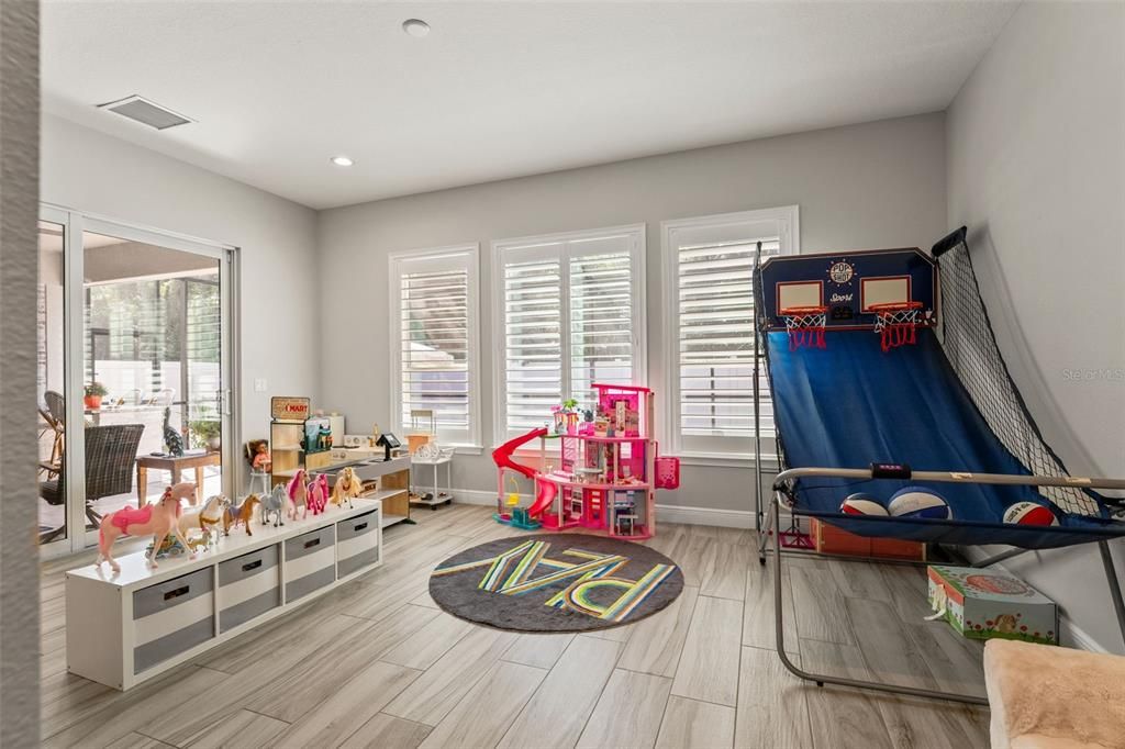 Activo con contrato: $1,500,000 (4 camas, 3 baños, 3546 Pies cuadrados)